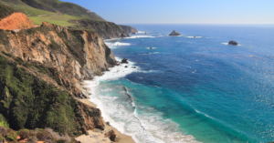An aerial photo of a cliff side in California